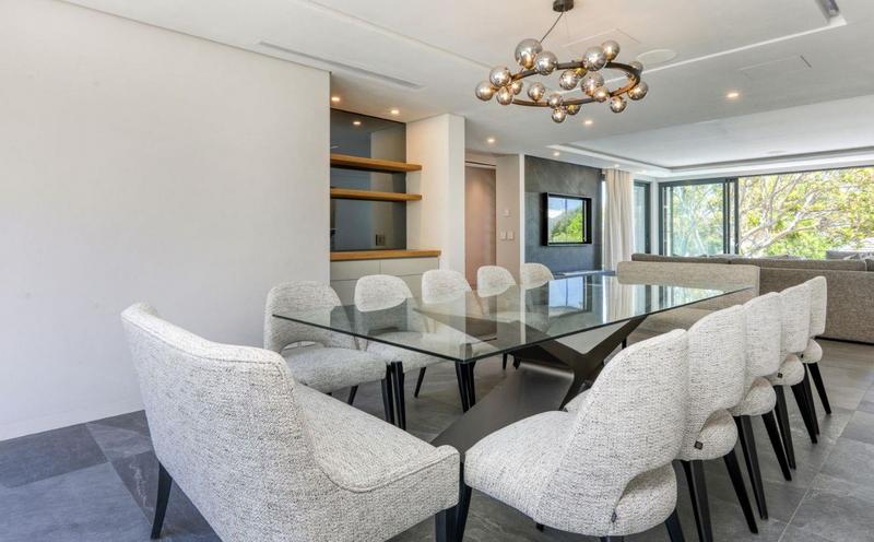 6 Bedroom Property for Sale in Camps Bay Western Cape